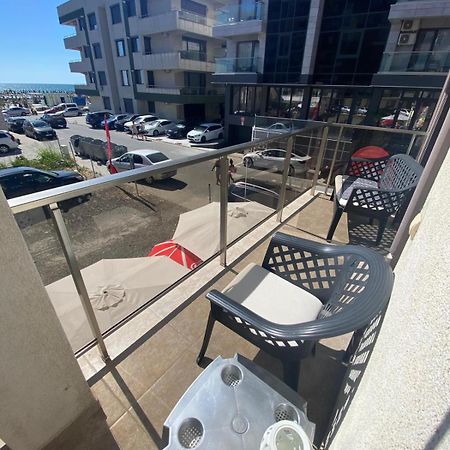 Apartament Andy Mamaia Nord 30 M De Plaja Navodari Ngoại thất bức ảnh